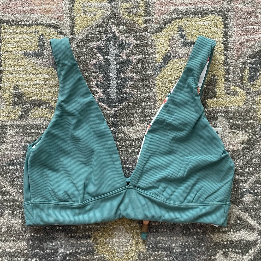 Maaji swimsuit Green Bikini Top Small Reversible